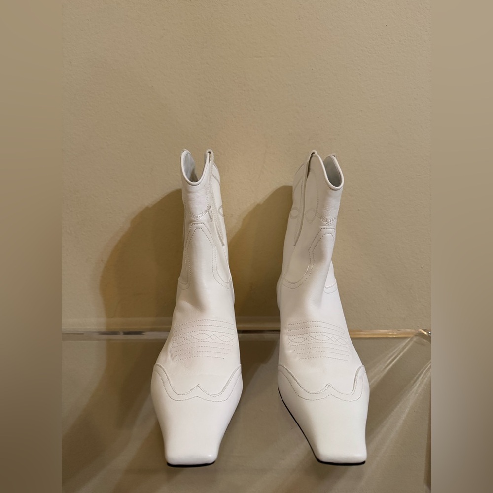 KHAITE Dallas Ankle Boots Western Leather White 37 - Picture 2 of 14